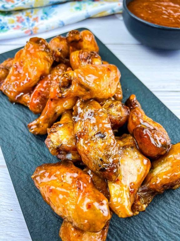 Spicy Smoked Chicken Wings with Chipotle Glaze