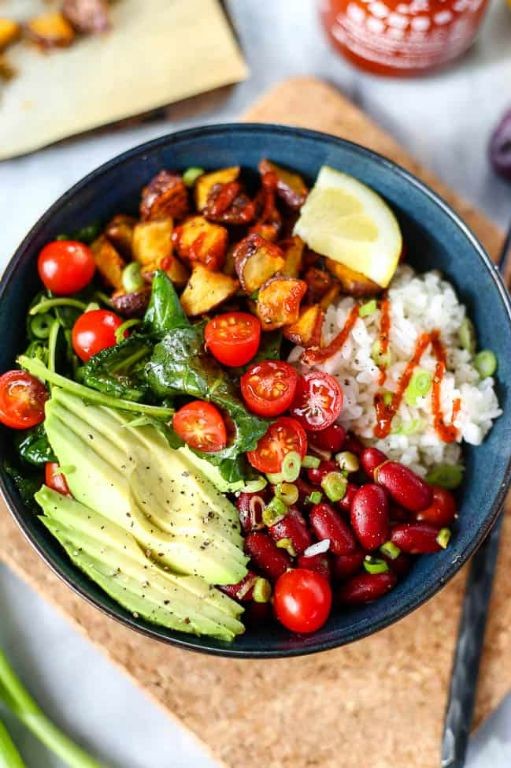 Spicy Sriracha Lentil Bowl with Brown Rice