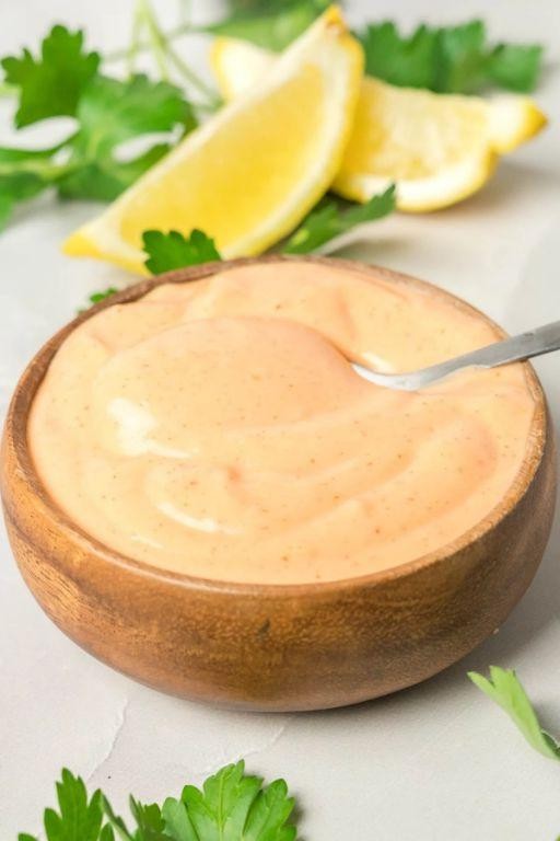 Spicy Sriracha Mayo Dip