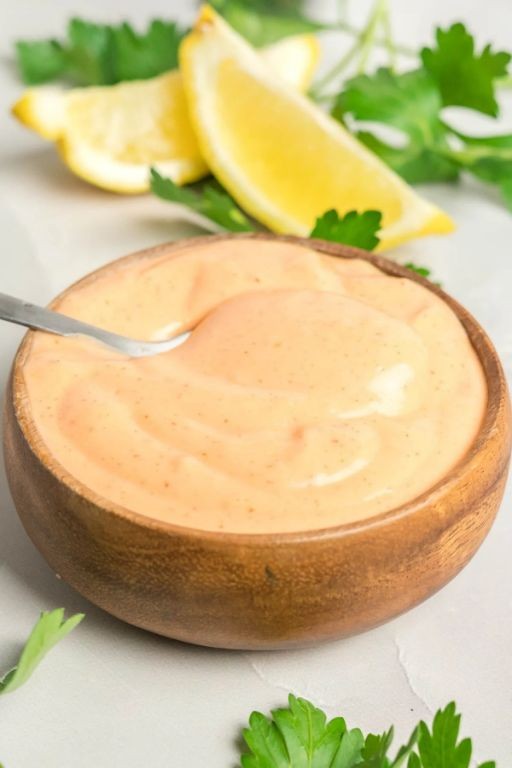 Spicy Sriracha Mayonnaise
