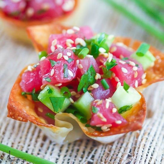 Spicy tuna tartare in avocado cups