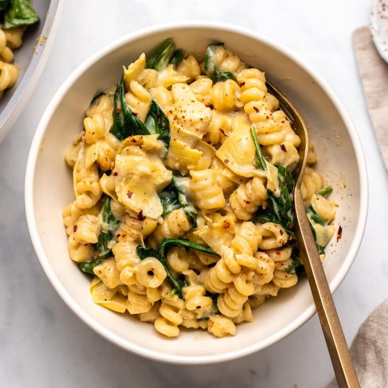 Spinach and Artichoke One Pot Pasta