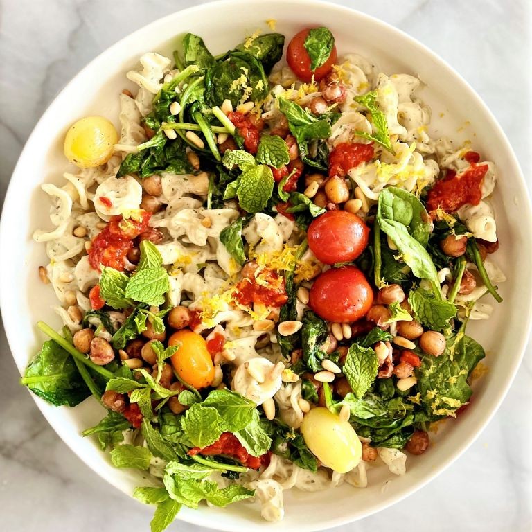 Spinach and Chickpea Pasta with Tahini Dressing