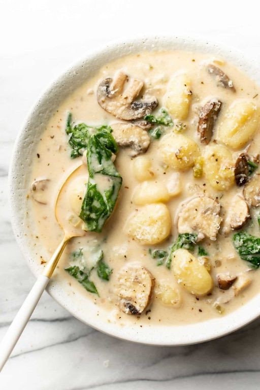 Spinach and Gnocchi Soup