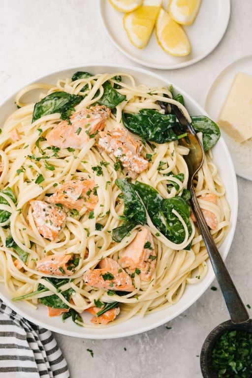 Spinach and Salmon Pasta Alfredo