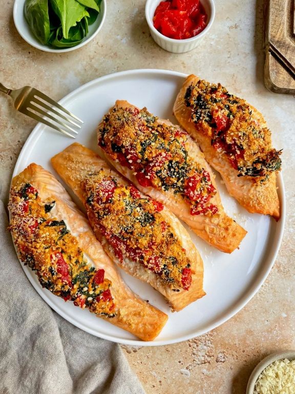 Spinach and Salmon Stuffed Peppers