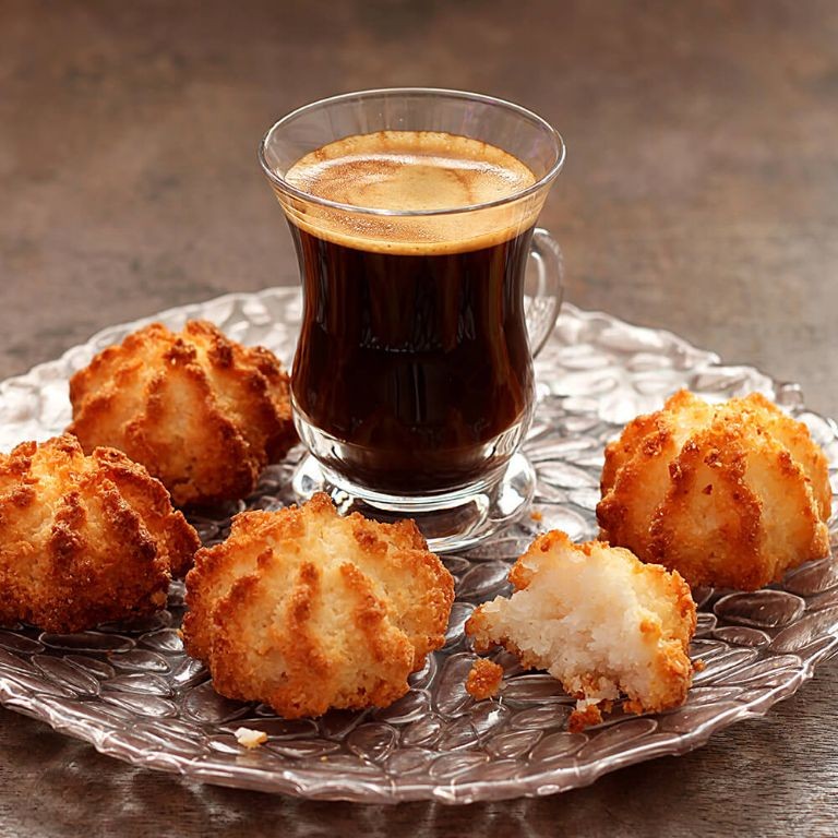 Splenda Coconut Macaroons