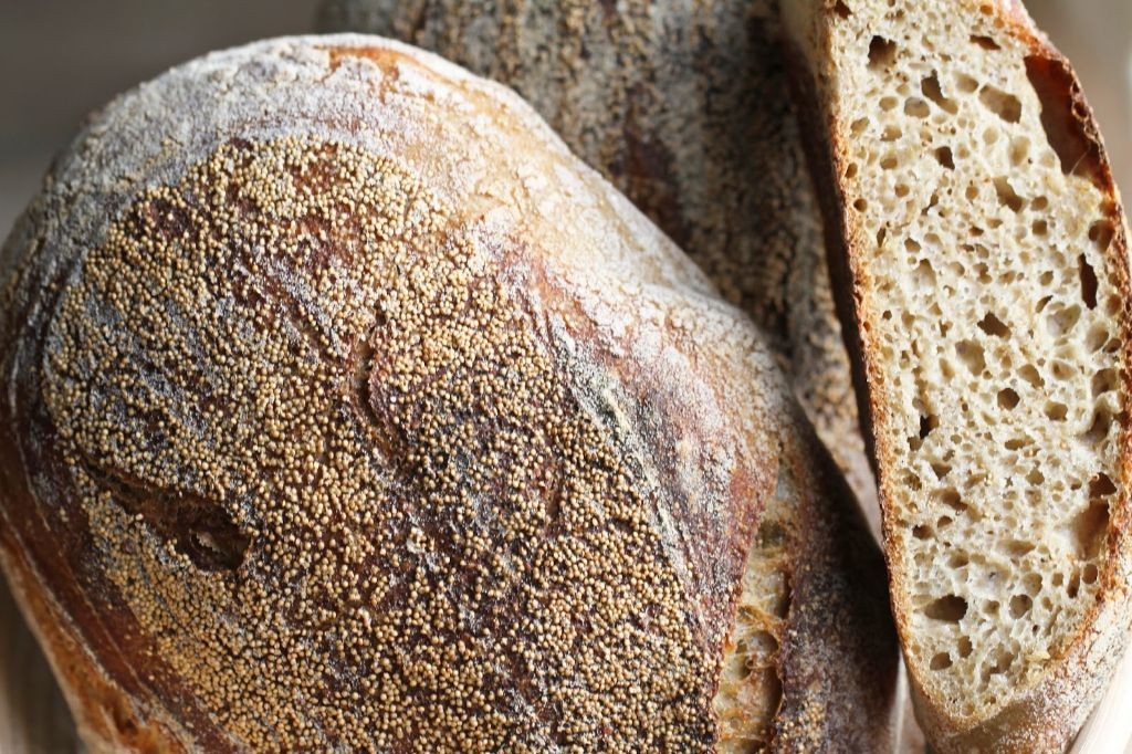 Sprouted Amaranth Bread with Flaxseeds