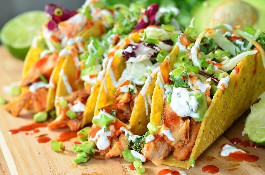 Sriracha Lime Seasoned Chicken Tacos