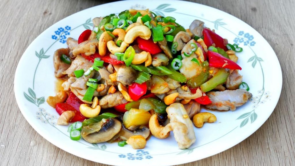 Stir-Fried Chicken with Lychee and Cashews
