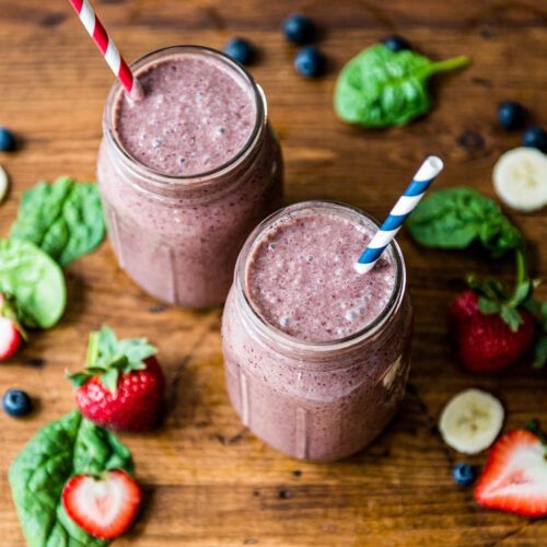 Strawberry Blueberry Spinach Smoothie