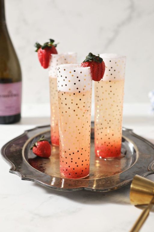 Strawberry Champagne Cocktail