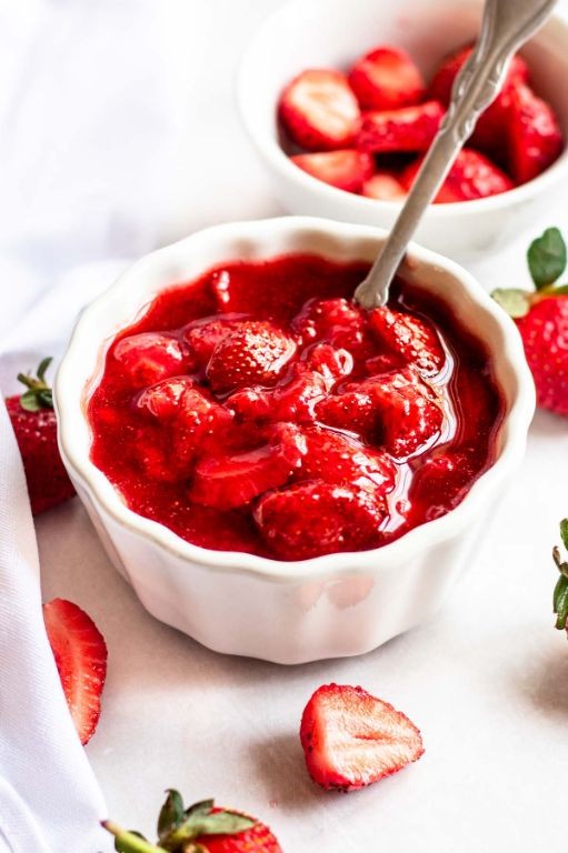 Strawberry Compote Cheesecake Topping