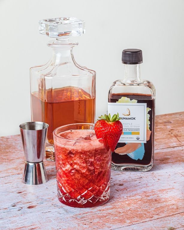 20 Refreshing Strawberry Cocktail Recipes Perfect for Summer