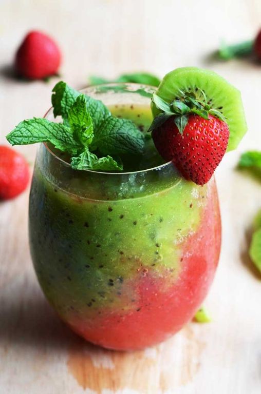 Strawberry Kiwi Mojito