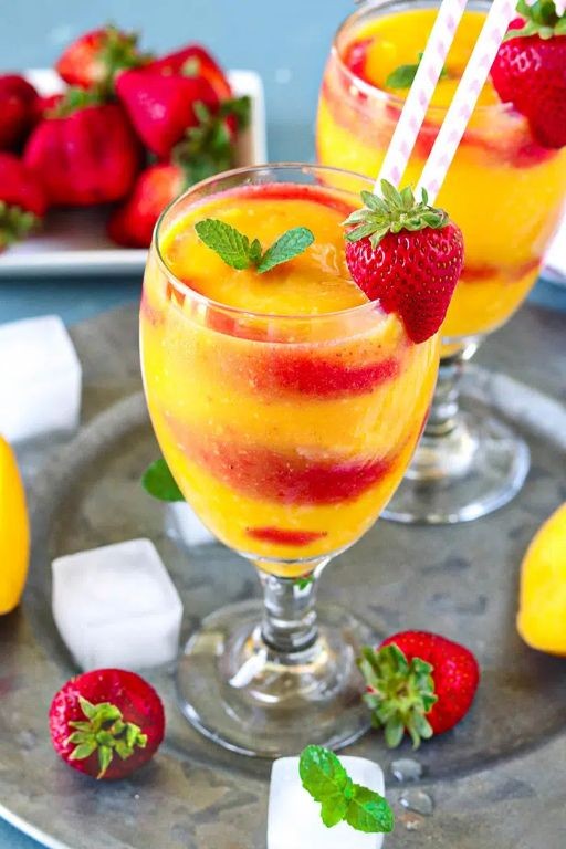 Strawberry Mango Sunshine Juice