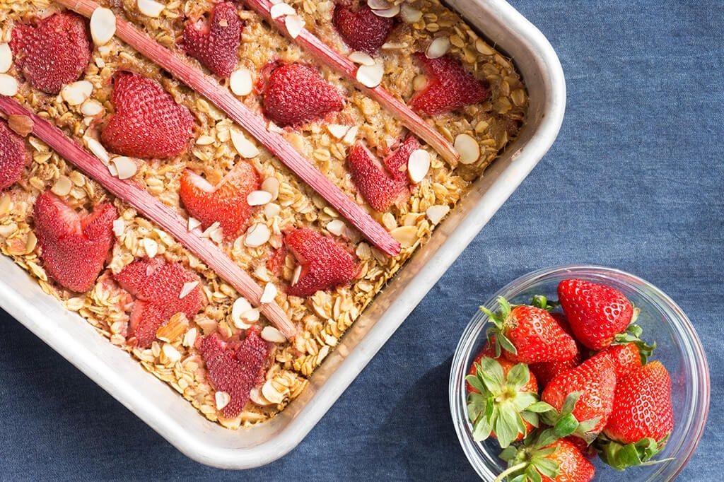 Strawberry Rhubarb Oatmeal Cake