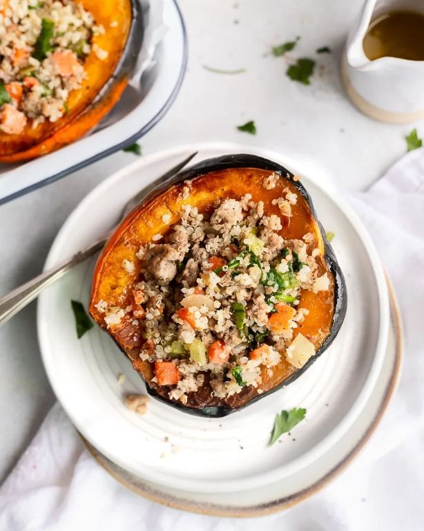 Stuffed Acorn Squash with Ground Chicken and Quinoa