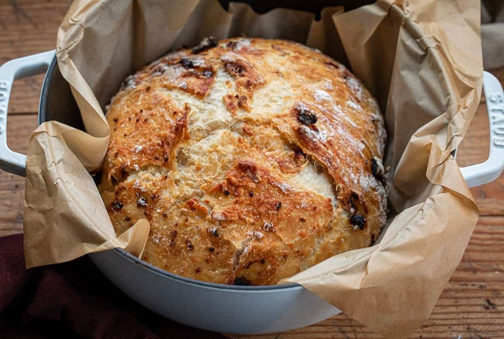 Sun-Dried Tomato and Parmesan Artisan Loaf