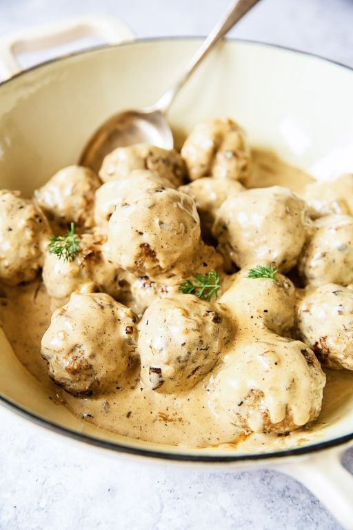 Swedish Meatballs in Creamy Sauce