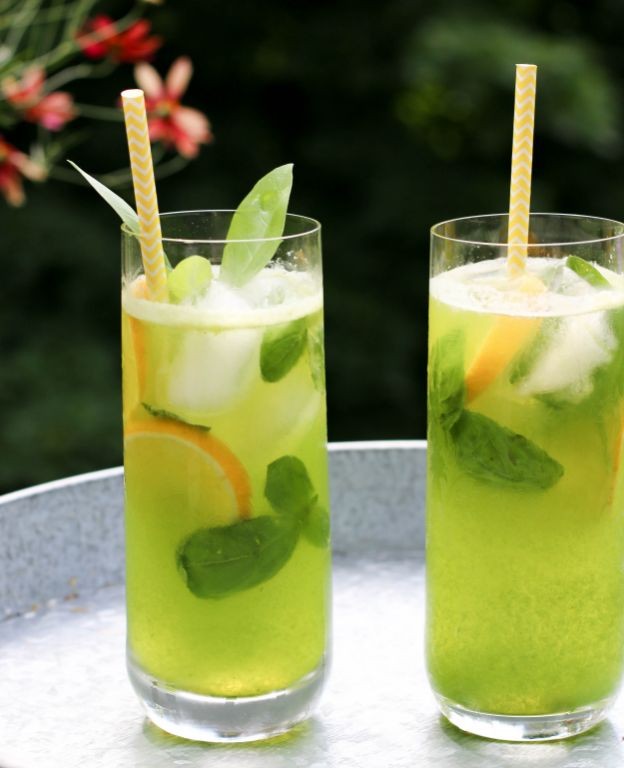 Sweet Basil Lemonade