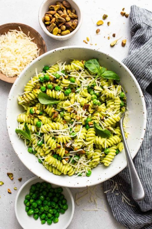 Sweet Pea and Basil Pesto Pasta