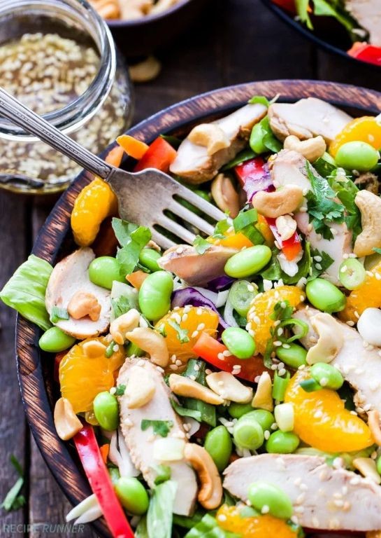 Sweet and Spicy Asian Chicken Salad with Cashews