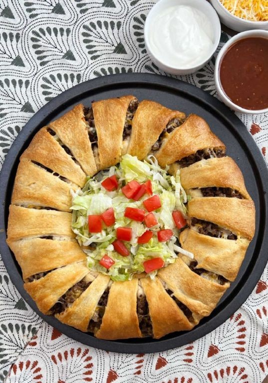 Taco Fiesta Crescent Ring