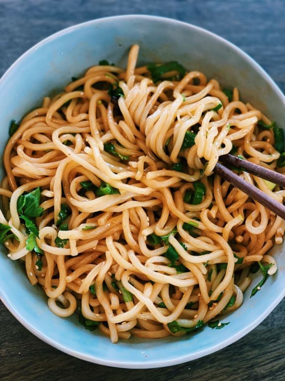 Taiwanese Black Vinegar Noodles