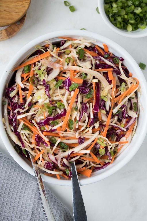 Tangy Coleslaw with Apple Cider Vinegar Dressing