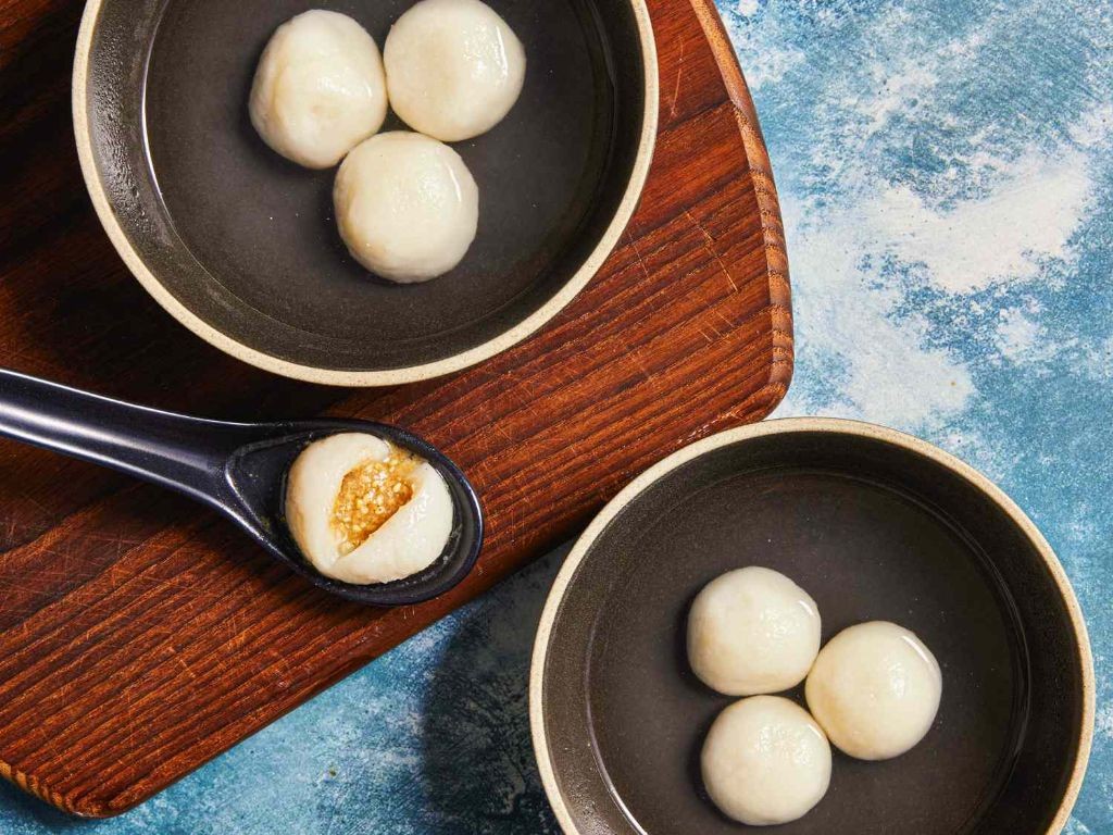 Tangyuan with Glutinous Rice Flour