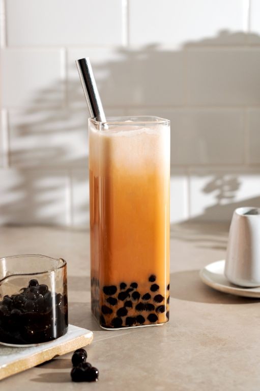 Thai Tea Bubble Tea with Tapioca Pearls