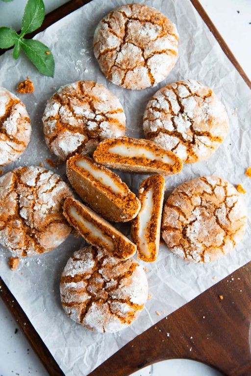 Thai Tea Cookies with a Crunchy Texture