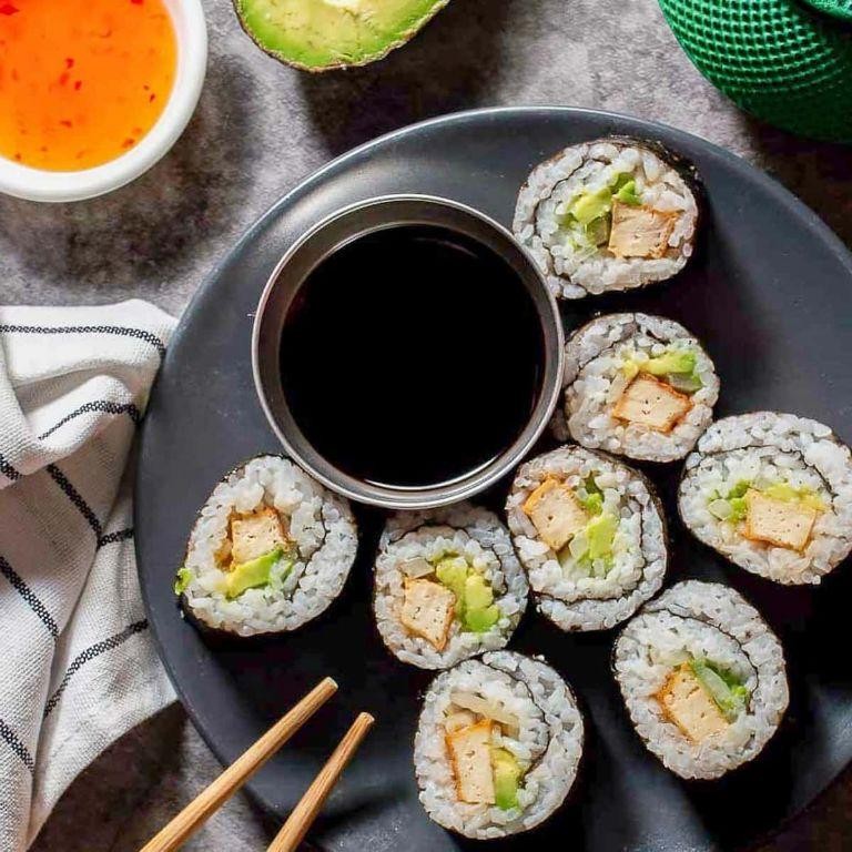 Tofu and Avocado Sushi Rolls