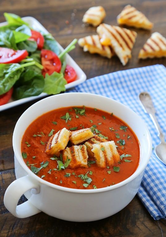 Tomato Basil Soup with Croutons