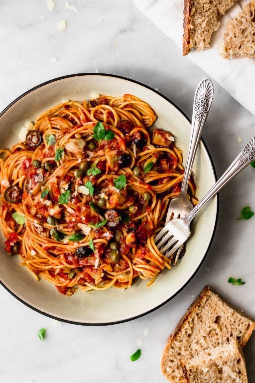 Tomato Sauce with Capers and Olives