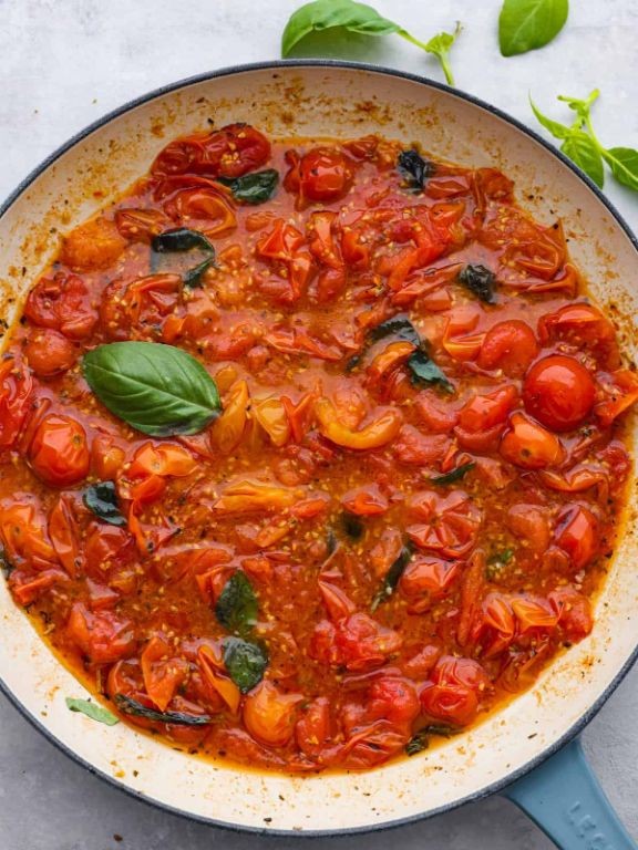 Tomato Sauce with Fresh Cherry Tomatoes