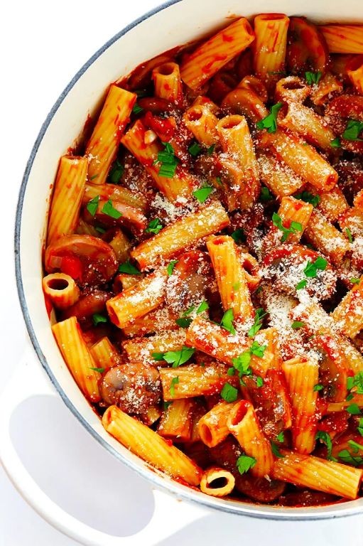 Tomato Sauce with Mushrooms and Rosemary