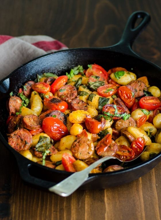 Tomato Spinach and Chicken Sausage Skillet