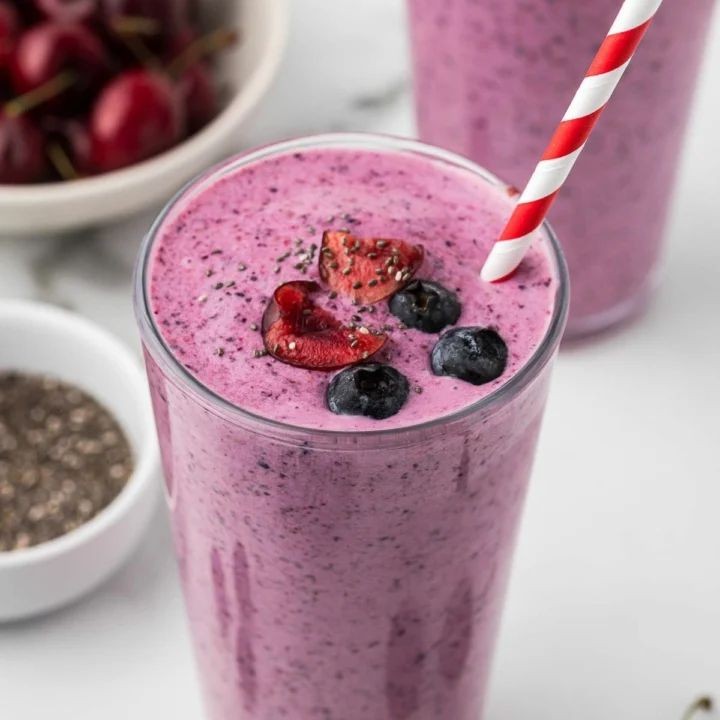 Triple Berry Chia Seed Smoothie