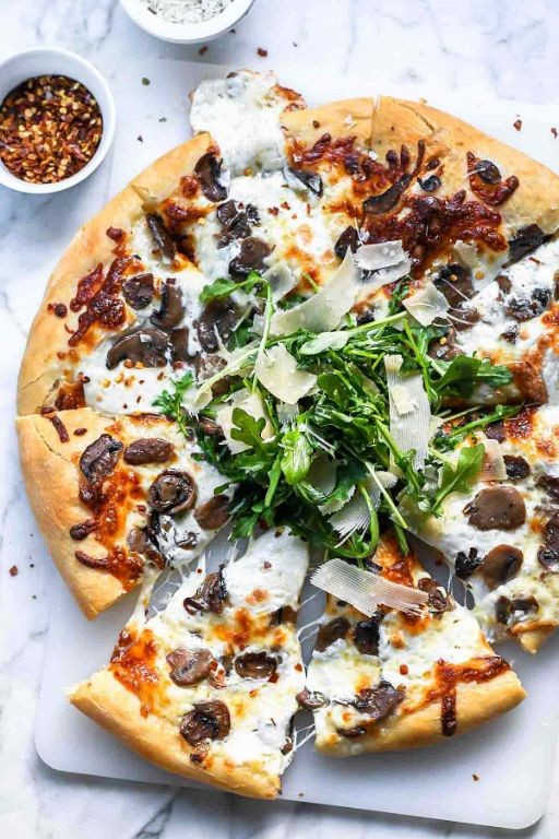 Truffle Oil and Mushroom Pizza Sauce