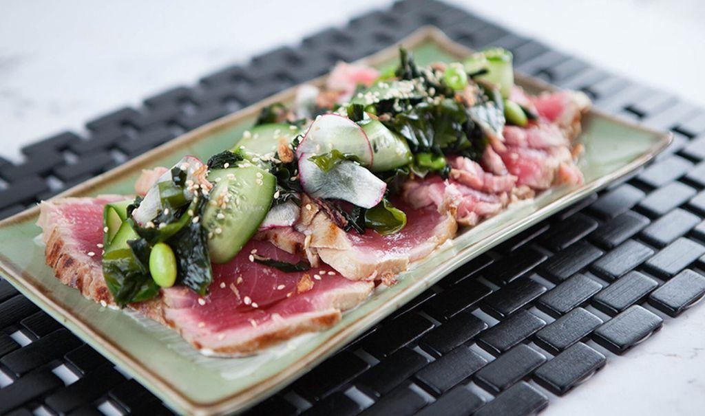 Tuna Sashimi Salad with Wakame