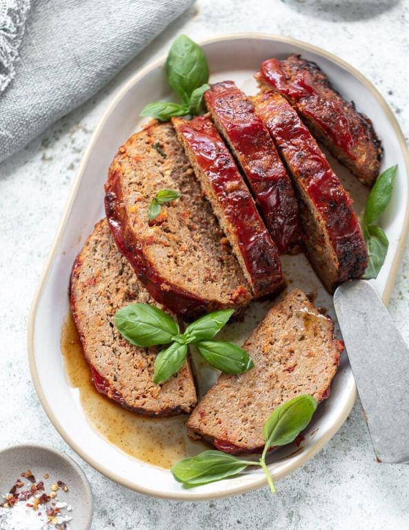 Turkey Meatloaf with Sun-Dried Tomatoes and Basil