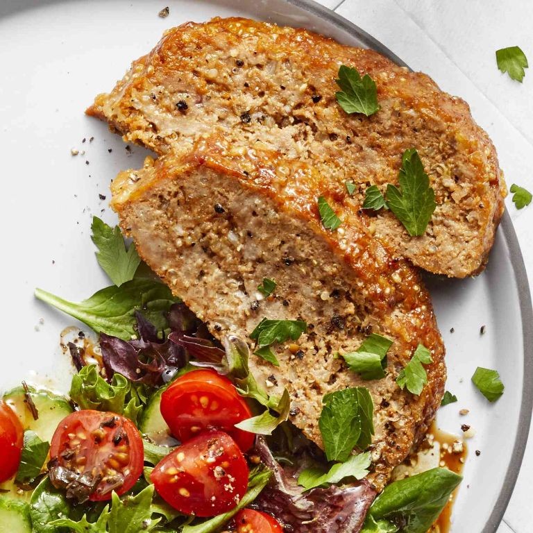 Turkey and Quinoa Meatloaf with Vegetables