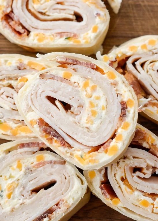 Turkey and cheese pinwheels with ranch dressing