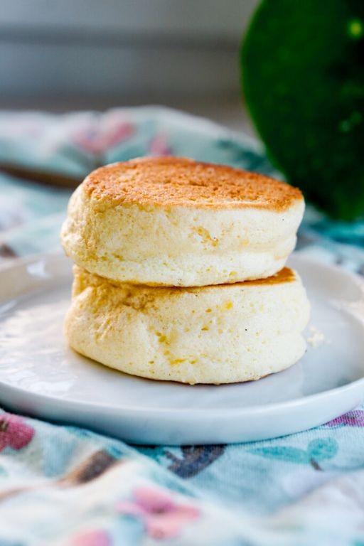 Vanilla Bean Souffle Pancakes