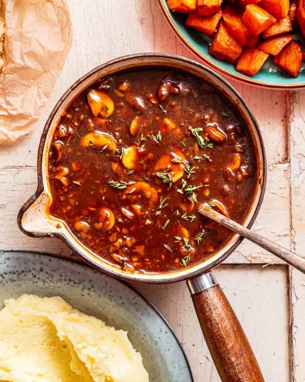 Vegan Mushroom Gravy