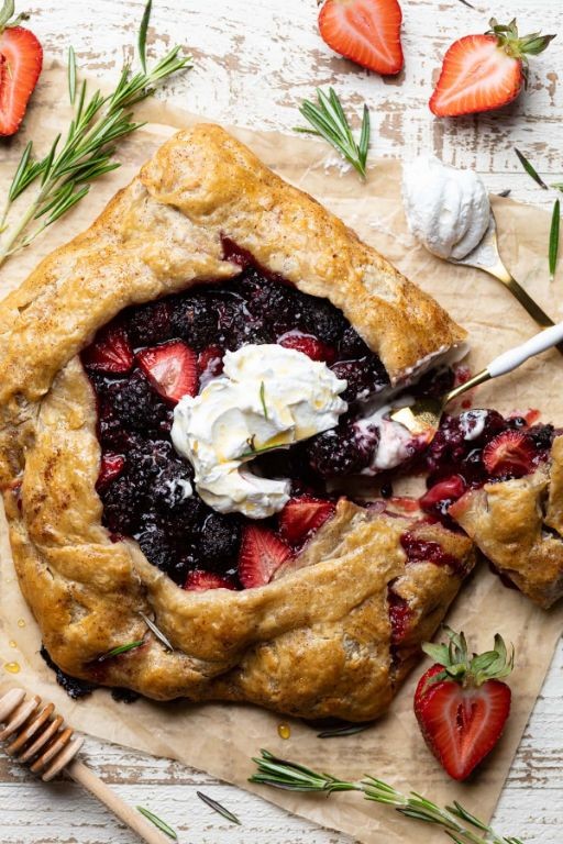Vegan Puff Pastry Berry Galette