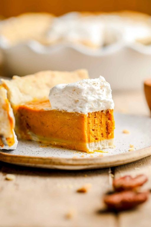 Vegan Pumpkin Pie Made from Scratch with Fresh Pumpkin