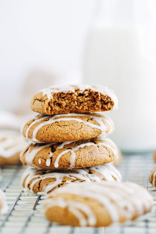 Vegan Pumpkin Spice Cookies